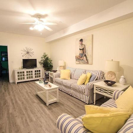 Coconut Grove By Coastline Resorts Миртъл Бийч Екстериор снимка